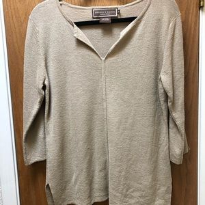 Double D Ranch Size Medium Tan 3/4 sleeve sweater